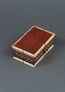 CIRCLE OF EMBRIACHI RECTANGULAR INLAID Marquetery alla Certosina on a wood core CASKET   Northern Italy Mid-15th century