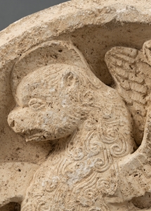 Keystone with the lion of saint Marc
